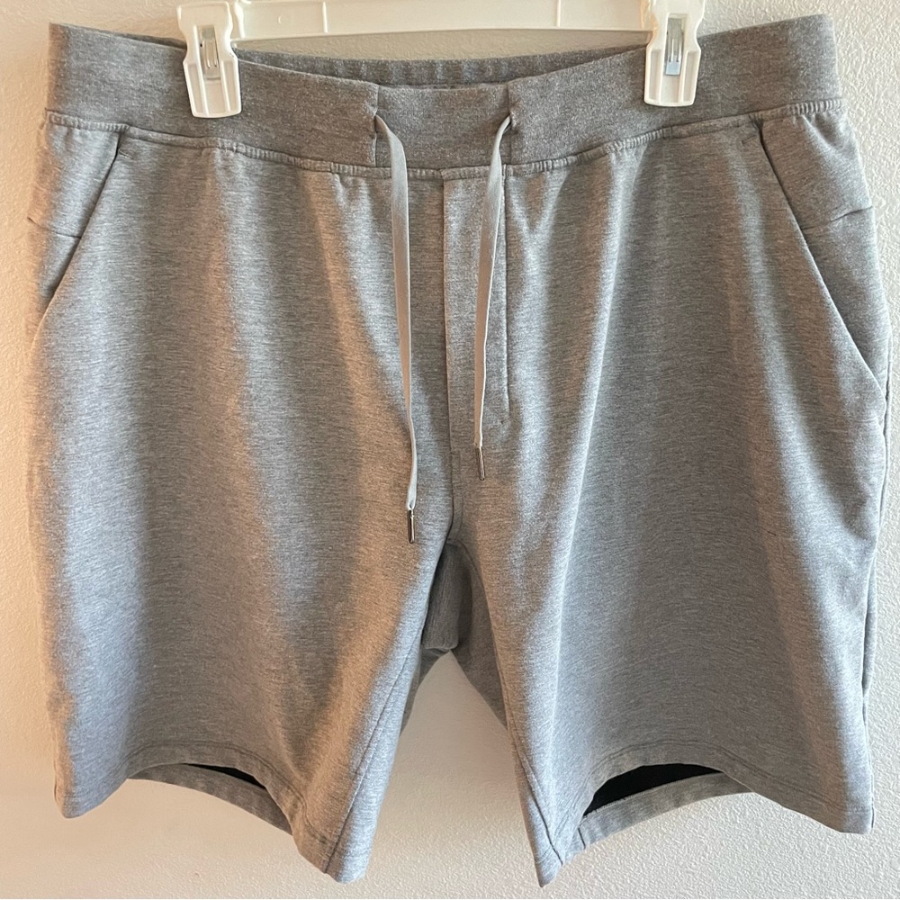 LULULEMON 9.5” CITY SWEAT MENS SHORTS size Xxlarge heathered gray
